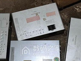 松下投影仪显示故障解决方法（探索松下投影仪显示故障的原因与解决方案）