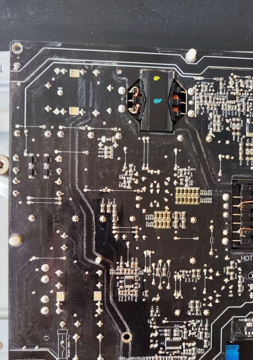 电视机屏幕修理全攻略（从故障排查到维修技巧）  第1张